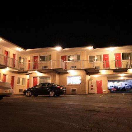 Lake City Motel Dartmouth Eksteriør billede