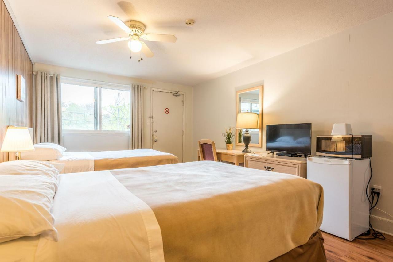 Lake City Motel Dartmouth Eksteriør billede