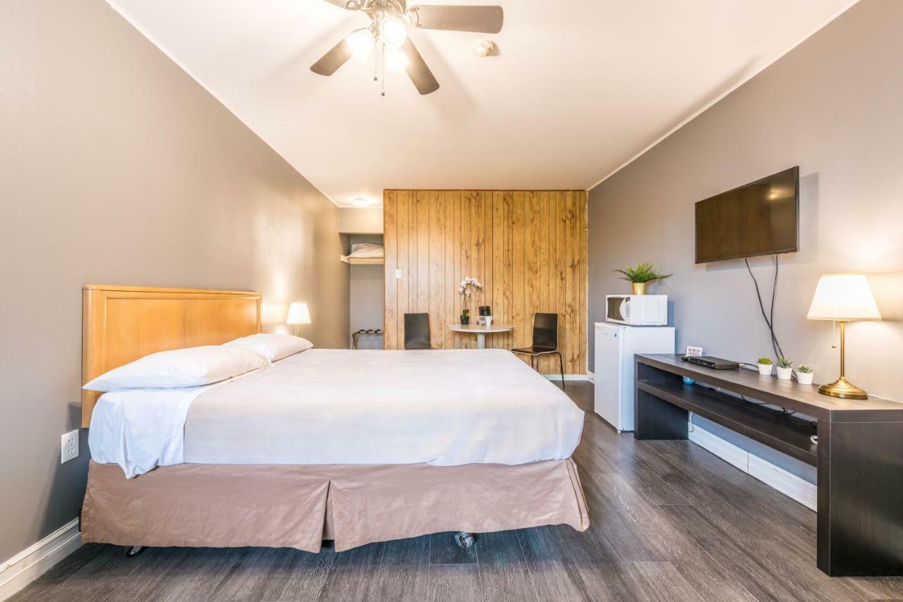 Lake City Motel Dartmouth Eksteriør billede